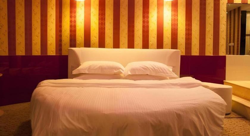 Greentree Inn Wuhu Fangte Second Phase Nanxiang Wanshang Express Hotel Bagian luar foto