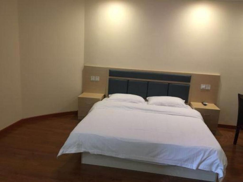 Greentree Inn Wuhu Fangte Second Phase Nanxiang Wanshang Express Hotel Bagian luar foto