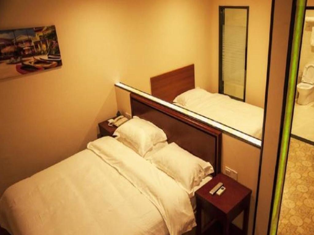 Greentree Inn Wuhu Fangte Second Phase Nanxiang Wanshang Express Hotel Bagian luar foto